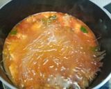รูปขั้นตอนการทำที่ 5 ของ แกงไก่ใส่เส้นร้อน