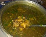 Foto langkah ke 4 dari resep Rawon Ayam Maknyus ala Ummu shofiy.