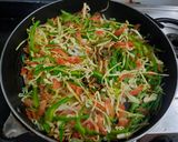 A picture of step 3 of Vegetable Wraps.