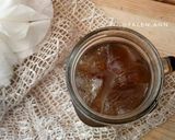Foto langkah ke 3 dari resep Es gulas / Tamarind iced tea #PR_RecookMinTradisional.