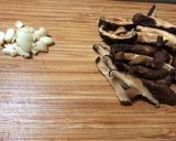 豆豉香菇糯米椒的食譜步驟1照片