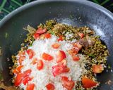 A picture of step 4 of Sprouted Moong Daal Rice.