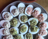 Foto del paso 17 de la receta: Huevos rellenos de tres sabores
