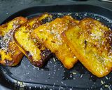 A picture of step 4 of French toast.