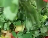 A picture of step 4 of Methi Aloo sabzi (Fenugreek leaves and potato vegetable).