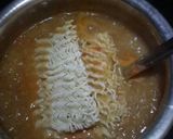 A picture of step 4 of Maggie in vegetable soup.