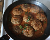 Foto del paso 4 de la receta: Tortitas de carne molida con hierbabuena 🇬🇹🇬🇹🇬🇹🇬🇹🇬🇹