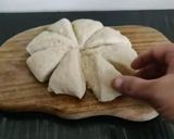 A picture of step 7 of Cheese scallion bread.