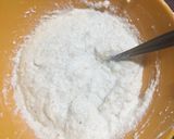 A picture of step 1 of Semolina Toast.