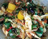 Foto langkah ke 9 dari resep Seafood Saus Padang Komplit (Seafood Asam Pedas Manis aka Seafood Tumpah).