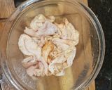 A picture of step 1 of Chicharrón de Pollo.