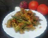 A picture of step 7 of Masaledar Bhindi.
