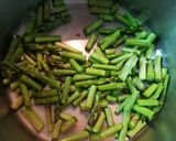 Foto del paso 1 de la receta Salmón fresco en cama de crema de espárragos verdes