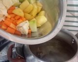 Foto langkah ke 2 dari resep Sup Bulalo Filipina.