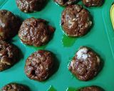 Foto langkah ke 3 dari resep Cinnamon Dates Cookies.