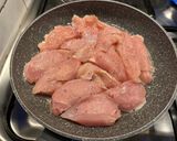 Foto del paso 1 de la receta: Pollo con champiñones