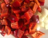 Foto del paso 2 de la receta: Chipirones 🦑 en salsa de tomate