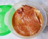 Hình bước làm 3 của món SƯỜN nướng