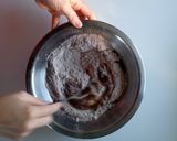 Foto del paso 2 de la receta: Galletitas de Nesquik (cookies de cacao dulce)