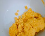 Foto langkah ke 1 dari resep Kastengel No Mixer No Oven.