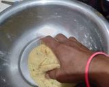 A picture of step 4 of गुजराती लौकी के थेपला (louki ke thepla recipe in hindi).