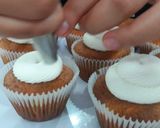 Foto del paso 4 de la receta: Magdalenas de maracuyá