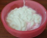 Foto langkah ke 1 dari resep Frozen Yoghurt Strawberry.