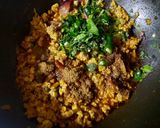 A picture of step 2 of Chicken kima pudina rice.