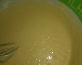 صورة لخطوة 2 من وصفة كيكة الفانيلا في طنجرة الضغط بصوص الشوكولا 😋
