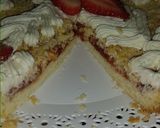 Foto del paso 5 de la receta: Tarta De membrillo con crema y frutilla