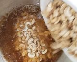 Foto langkah ke 5 dari resep Kacang Mente Goreng Pedas Manis.