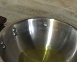 A picture of step 1 of Instant Onion-Curry Leaves Chutney.