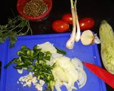 Foto del paso 2 de la receta: Costeletitas de cerdo a la mostaza con panache de verduras