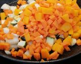 Foto del paso 4 de la receta: Cinta de Lomo en Salsa de Verduras