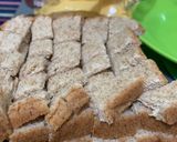 Foto langkah ke 1 dari resep Puding Roti Panggang | pakai Vla.