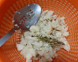 A picture of step 2 of Creamy Cauliflower Purée 2.