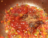 Foto del paso 12 de la receta: Pulpitos en salsa de tomates y pimientos