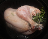 Foto del paso 4 de la receta: Pollo asado en freidora de aire