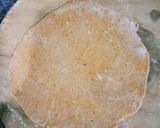 A picture of step 4 of Dudhi/Lauki thepla.
