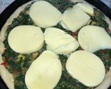 Foto del paso 7 de la receta: Pizza de Espinacas y Salsa Blanca