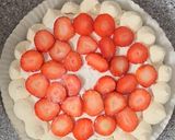 Foto del passaggio 6 della ricetta Meringata alle Fragole