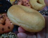 Foto langkah ke 6 dari resep Donat ceria.