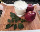 A picture of step 4 of Apple milk shake.