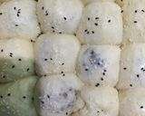 Foto langkah ke 5 dari resep Roti Sobek Tepung Serbaguna No Ulen No Mixer.