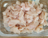 Foto del paso 3 de la receta: Pollo en salsa