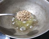 A picture of step 7 of Lauki dhokla.