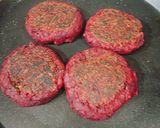A picture of step 3 of Healthy Beetroot Pulp Tikki Chaat.