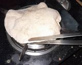 ફુલકા રોટલી (Fulka Rotli Recipe In Gujarati) રેસીપી સ્ટેપ2ફોટો