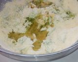 A picture of step 2 of Zucchini chapati.