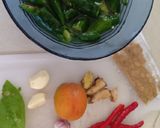 Foto langkah ke 3 dari resep Tumis terong telunjuk dan udang.